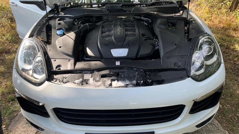 2015 Porsche Cayenne — photo 66