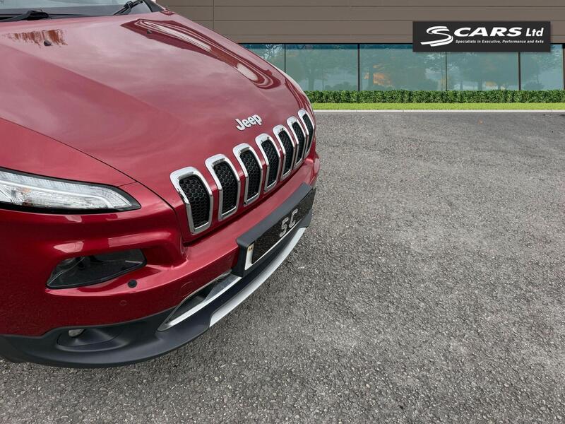 Jeep Cherokee view 6