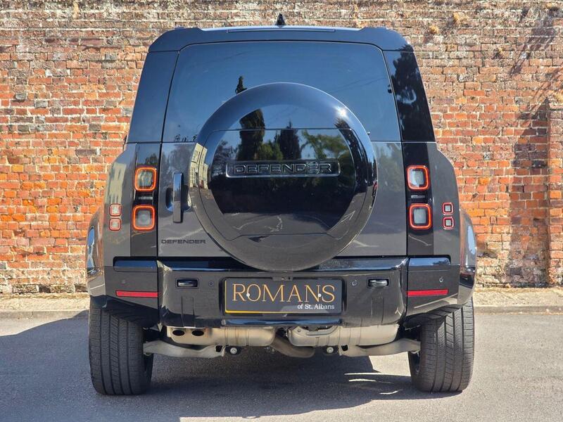Land Rover Defender view 4