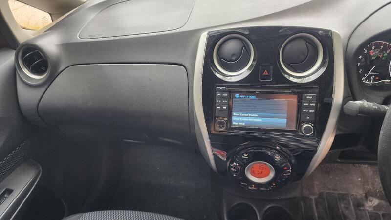 2014 Nissan Note — photo 18