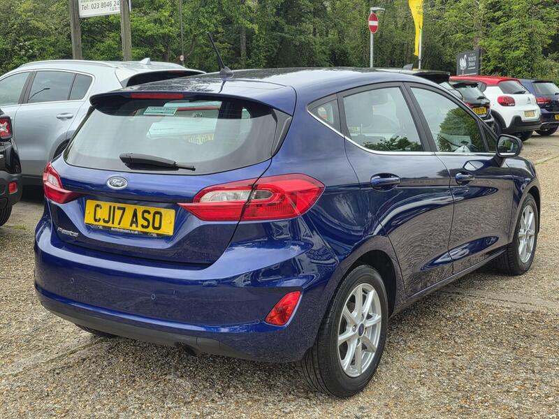 Ford Fiesta view 4