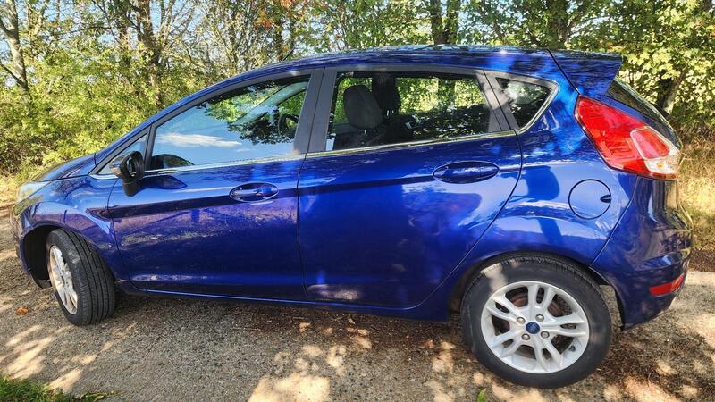 2015 Ford Fiesta — photo 6