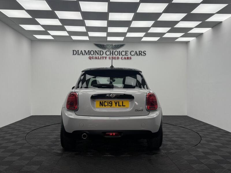 Mini Cooper view 5