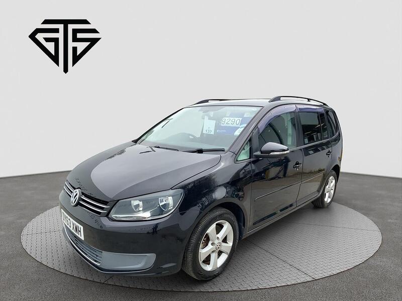 Volkswagen Touran view 7