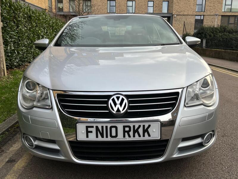Volkswagen Eos view 6