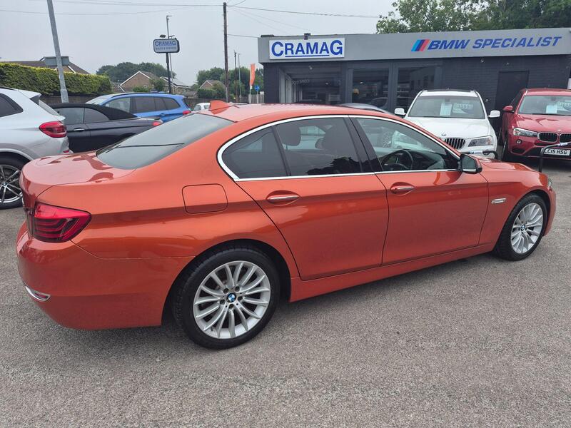 BMW 5 Series view 4