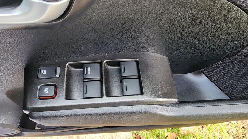 2013 Honda Jazz — photo 48