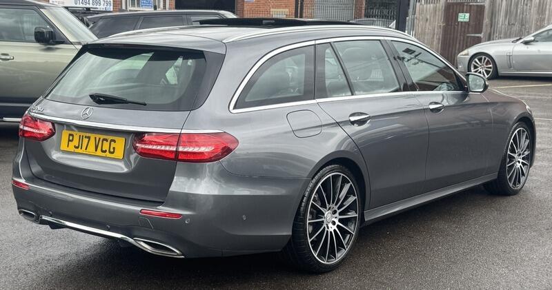 Mercedes-Benz E Class view 5