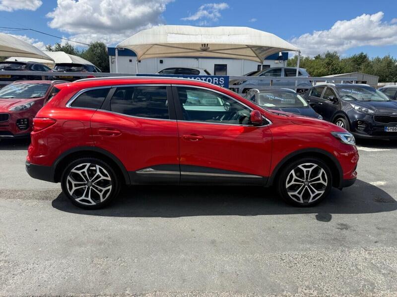 Renault Kadjar view 3