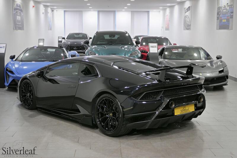 Lamborghini Huracan view 2