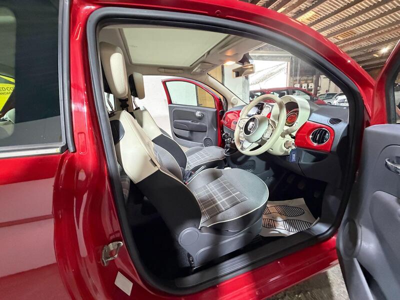 2017 Fiat 500 — photo 11