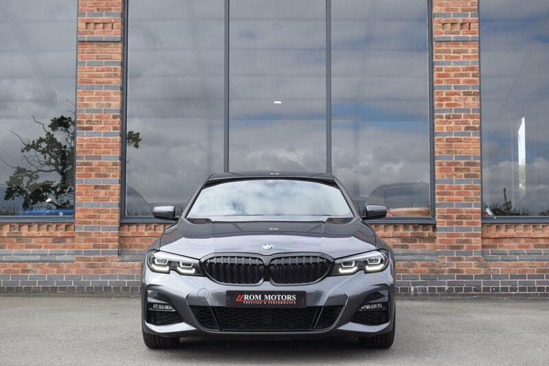 BMW 3 Series view 4
