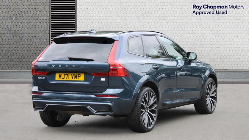 Volvo XC60 view 2