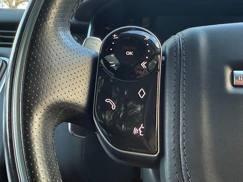 Land Rover Range Rover view 23