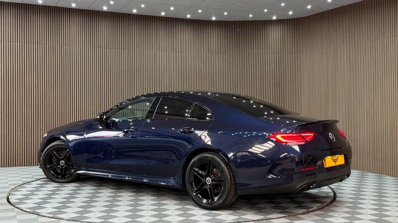 Mercedes-Benz Mercedes-Benz CLS view 2