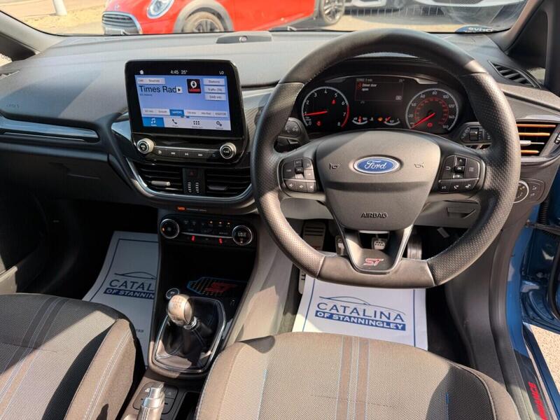 Ford Fiesta view 4