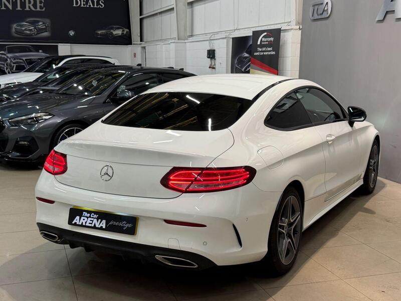 Mercedes-Benz C-Class view 6