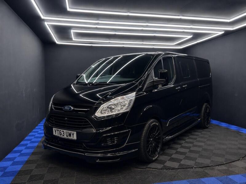 Ford Transit Custom view 2