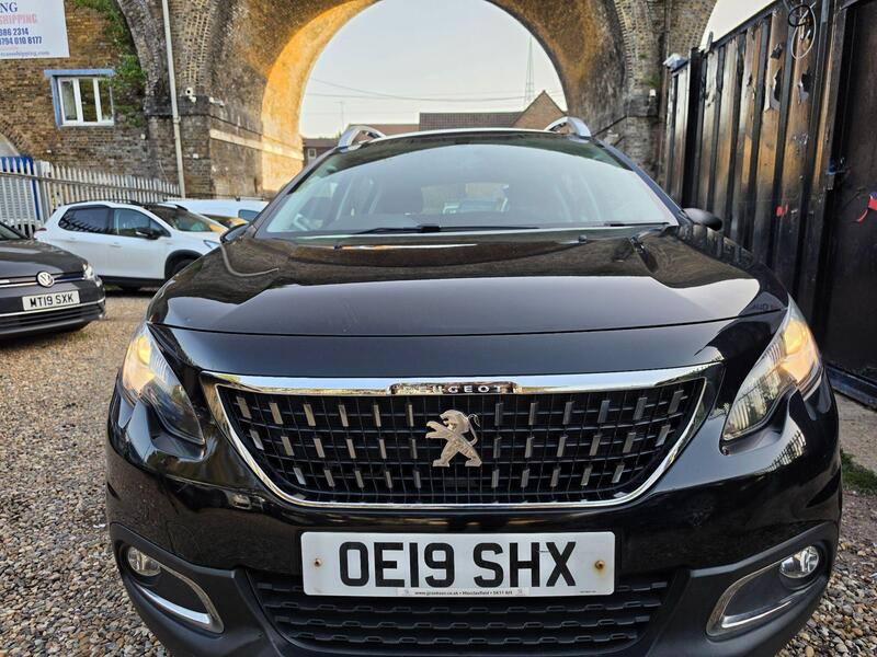 Peugeot 2008 1.2 PureTech Active Euro 6 (s/s) 5dr thumbnail 40