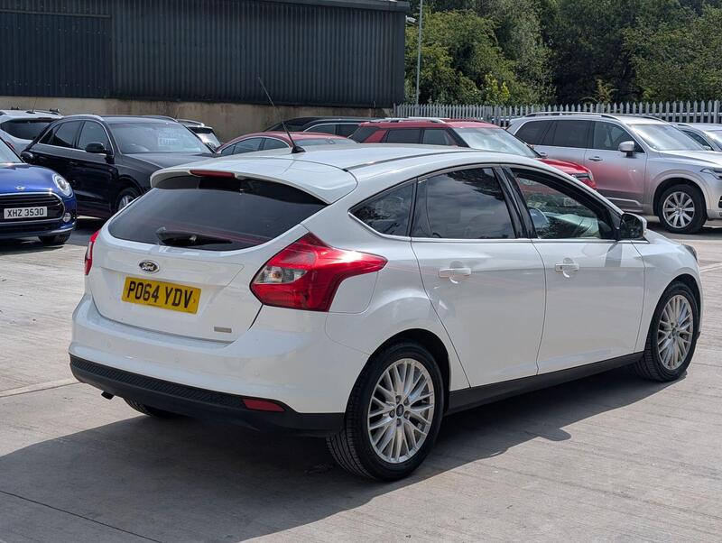 Ford Focus view 5