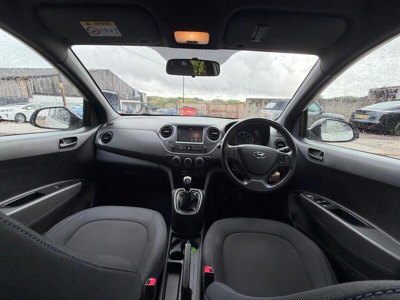 2018 Hyundai i10 — photo 12