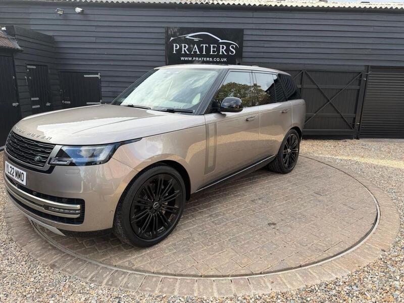 Land Rover Range Rover view 2