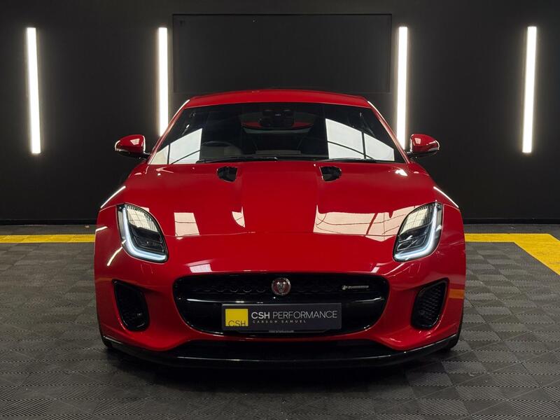 Jaguar F-Type view 7
