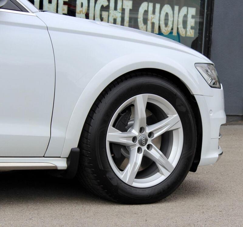 Audi A6 Allroad view 4