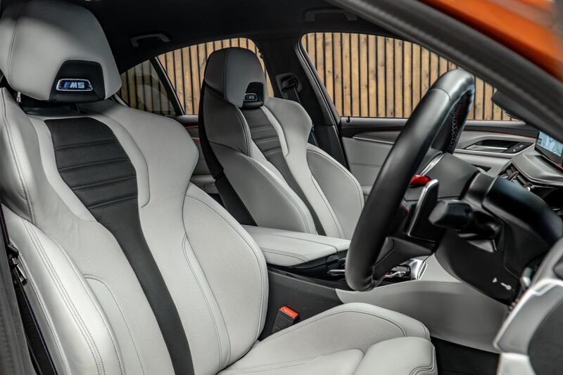 BMW M5 view 2