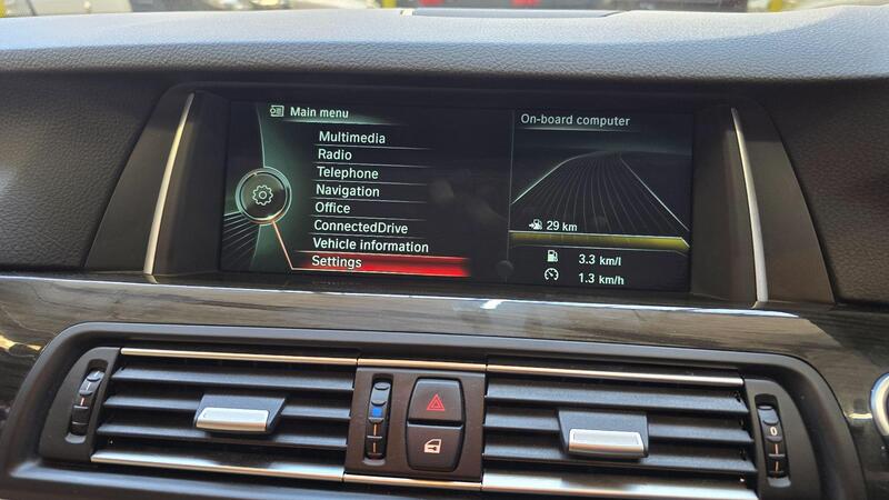 BMW 5 Series view 7