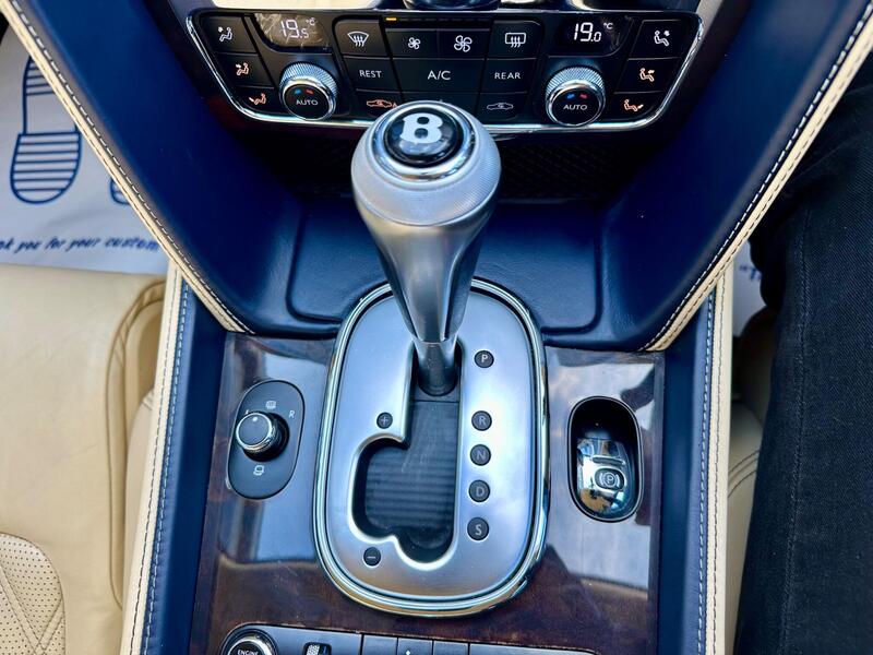 Bentley Continental view 25