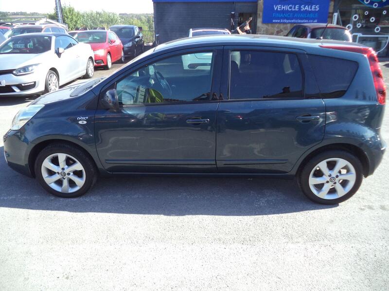 Nissan Note view 4