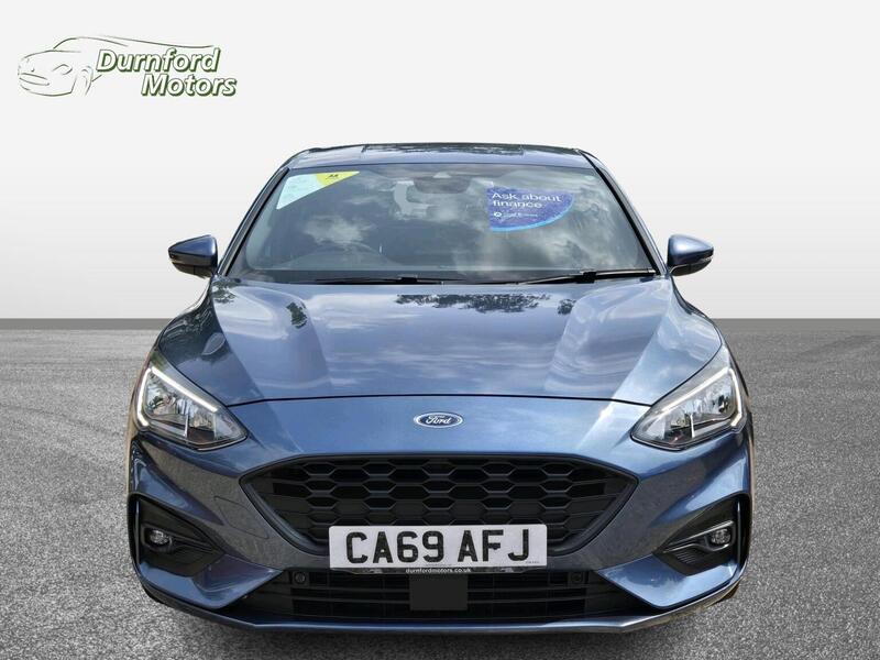 Ford Focus view 2