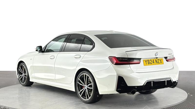BMW 3 Series view 6