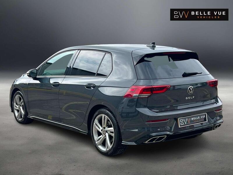 Volkswagen Golf view 4