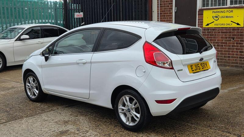 Ford Fiesta view 4