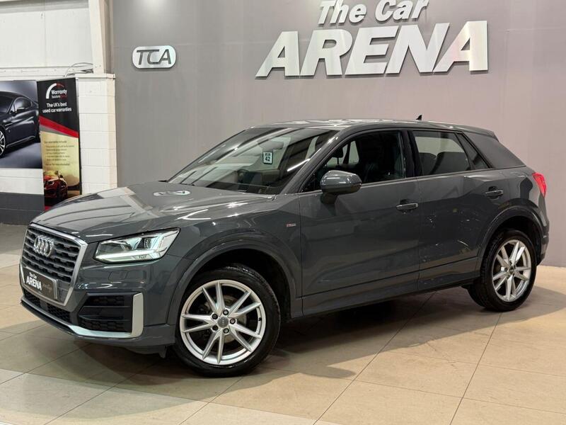 Audi Q2 view 6