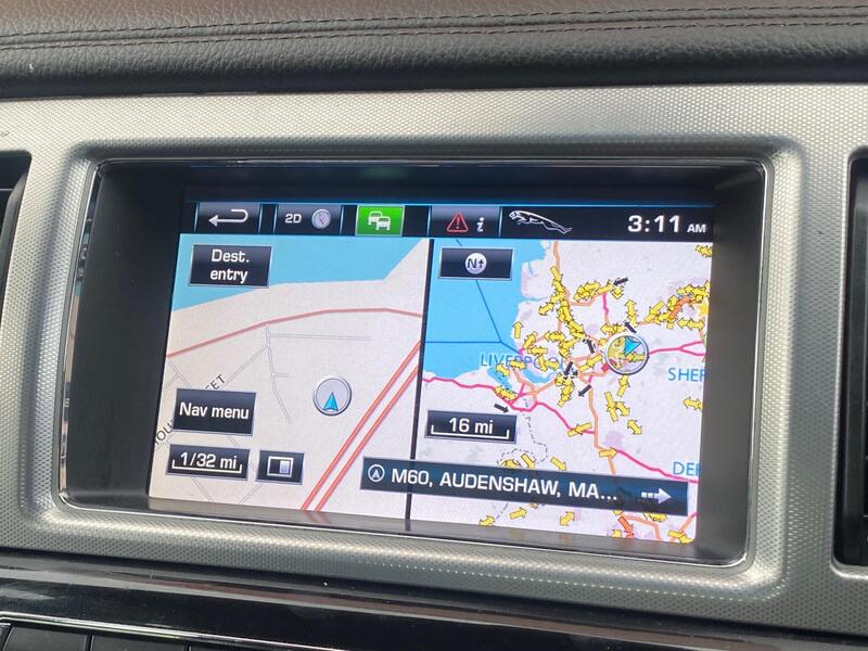 Jaguar XF view 37