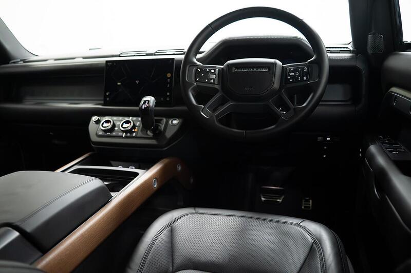 Land Rover Defender 110 view 2