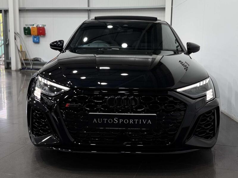 Audi RS3 view 6