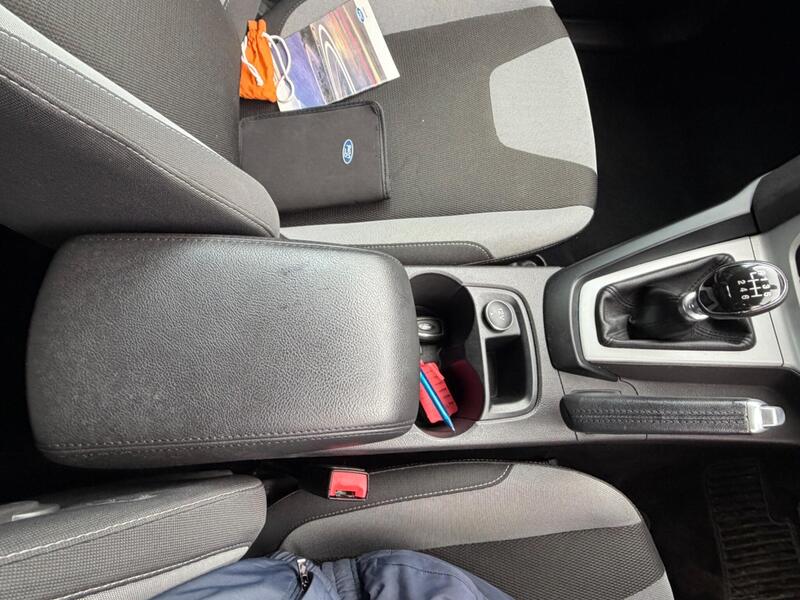 2014 Ford Focus — photo 14