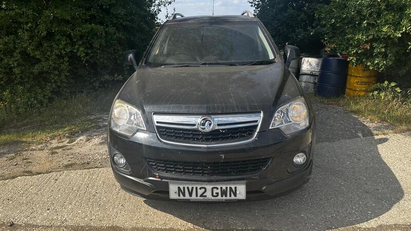 2012 Vauxhall Antara — photo 2