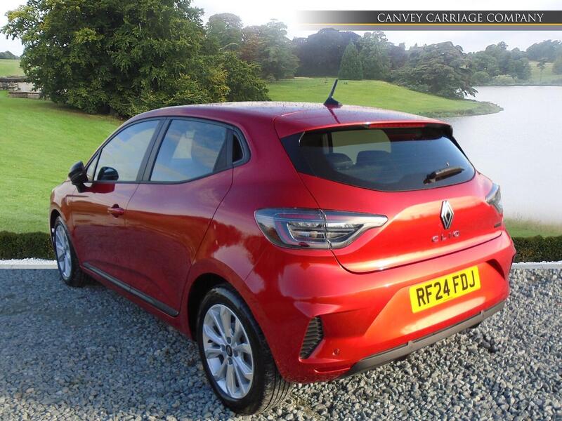 Renault Clio view 4