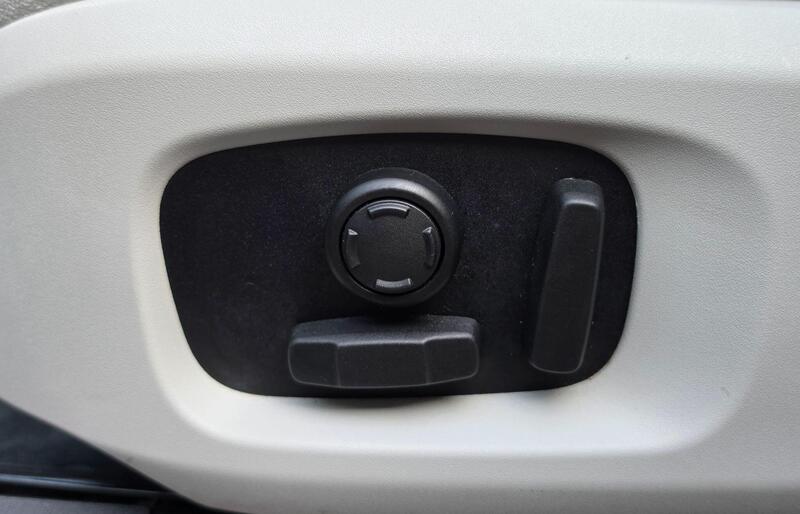 Land Rover Range Rover Evoque 2.0 Si4 HSE Dynamic Auto 4WD Euro 6 (s/s) 5dr thumbnail 48