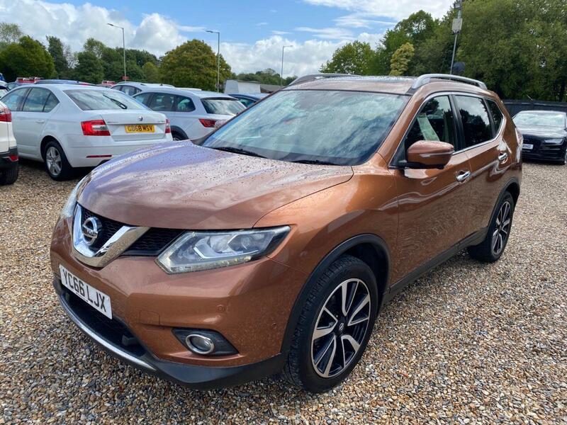 Nissan X-Trail view 7
