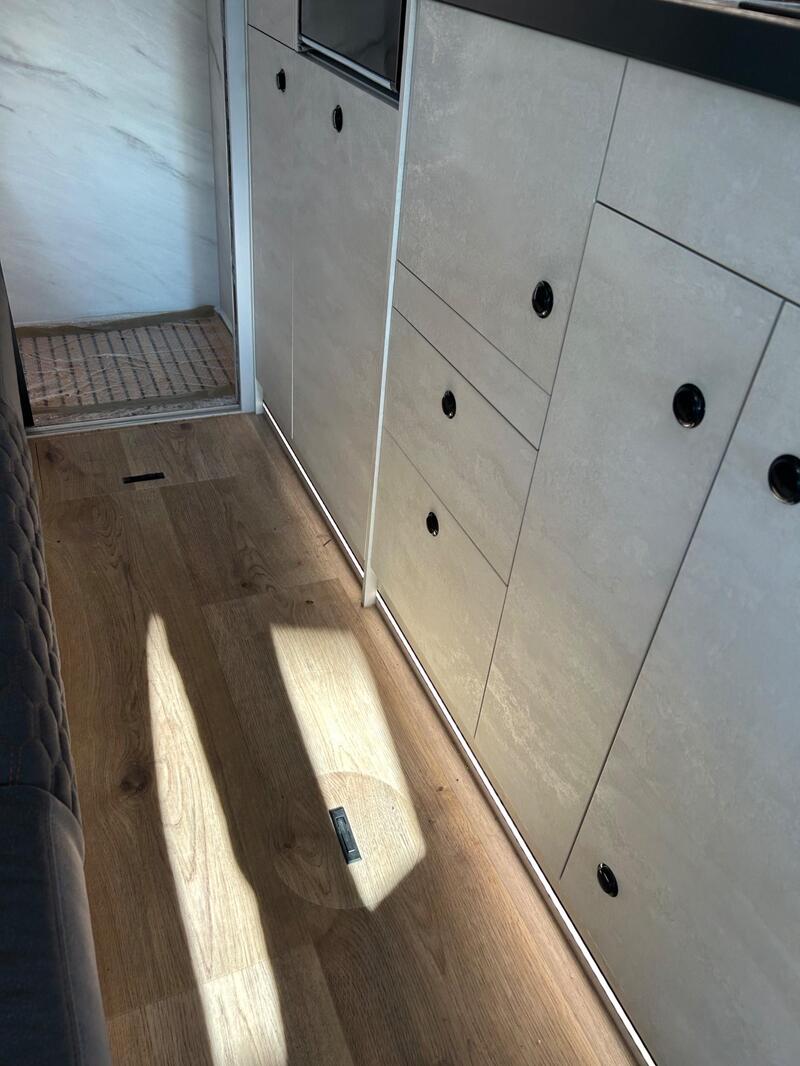 Globe-Traveller Falcon 2XS — image 20