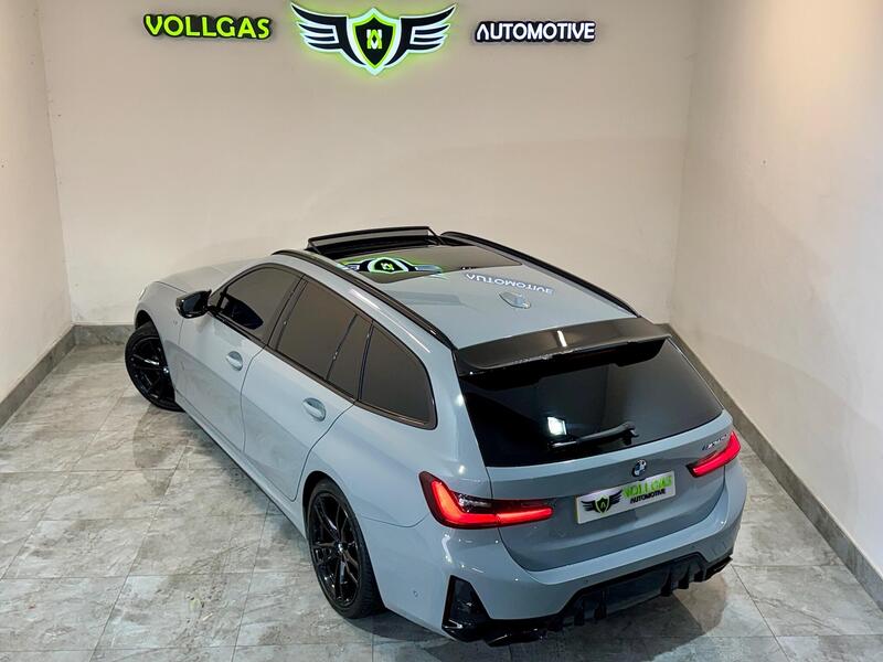 BMW 3 Series view 4