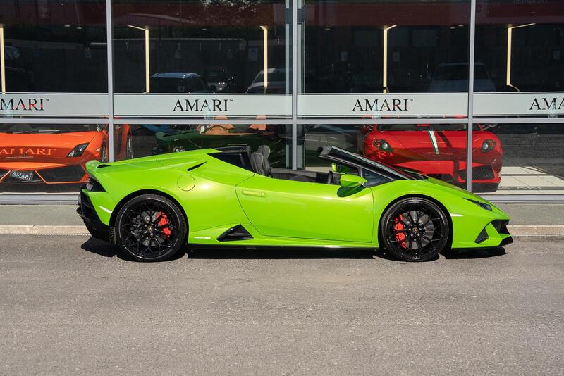 Lamborghini Huracan view 6