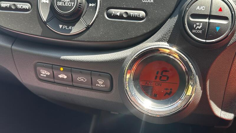 2013 Honda Jazz — photo 23
