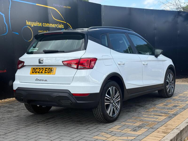 Seat Arona view 5